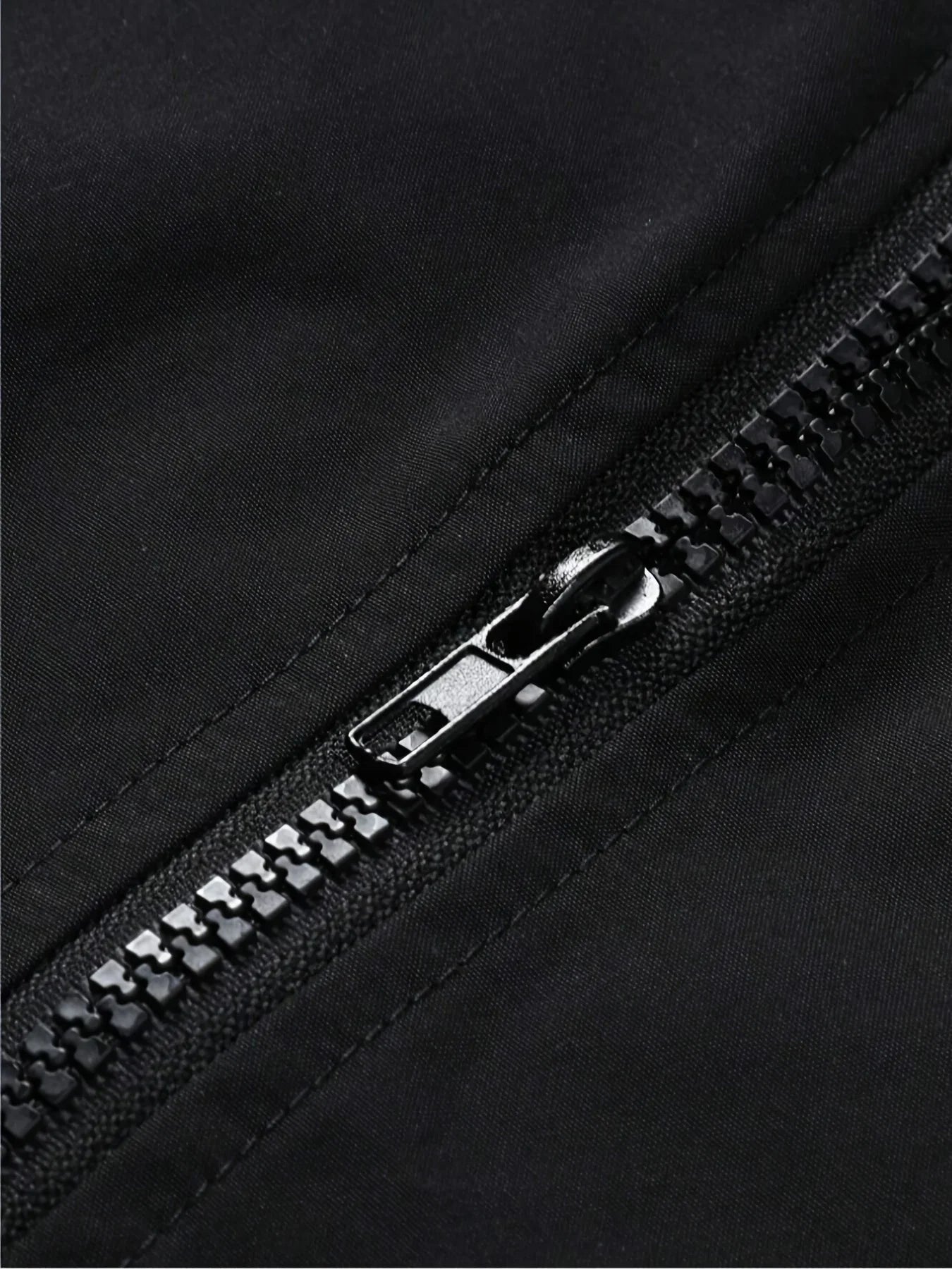 Men's Color-Blocked Windproof Jacket – Lightweight Casual Travel Coat
